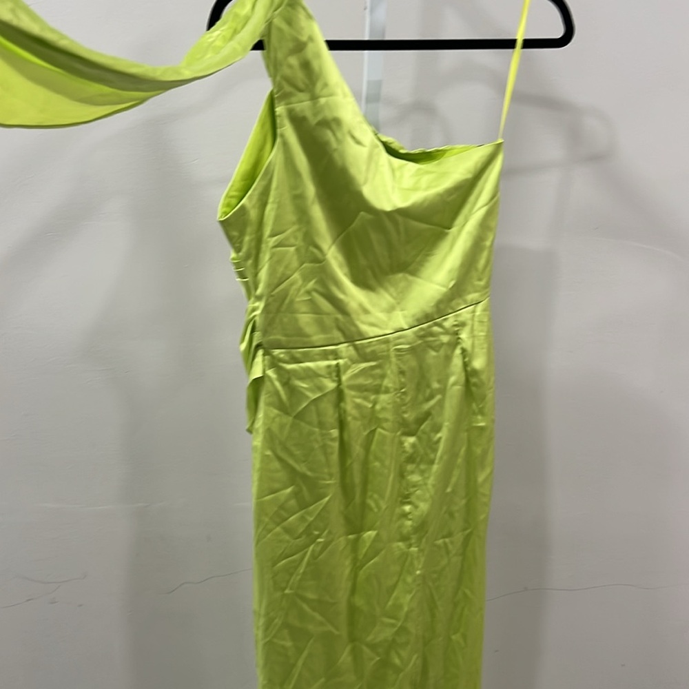 YAURA Eden Dress in Lime - Picture 8 of 14